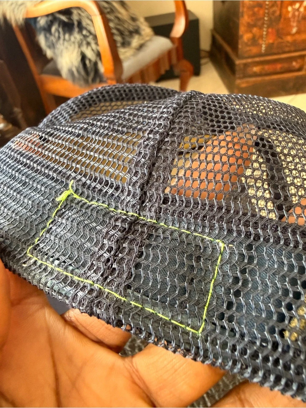 MOUNTAIN STRIPE VINTAGE TRUCKER HAT NAVY BLUE